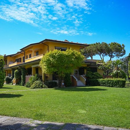 Sirmione Beach Apartment Exteriör bild