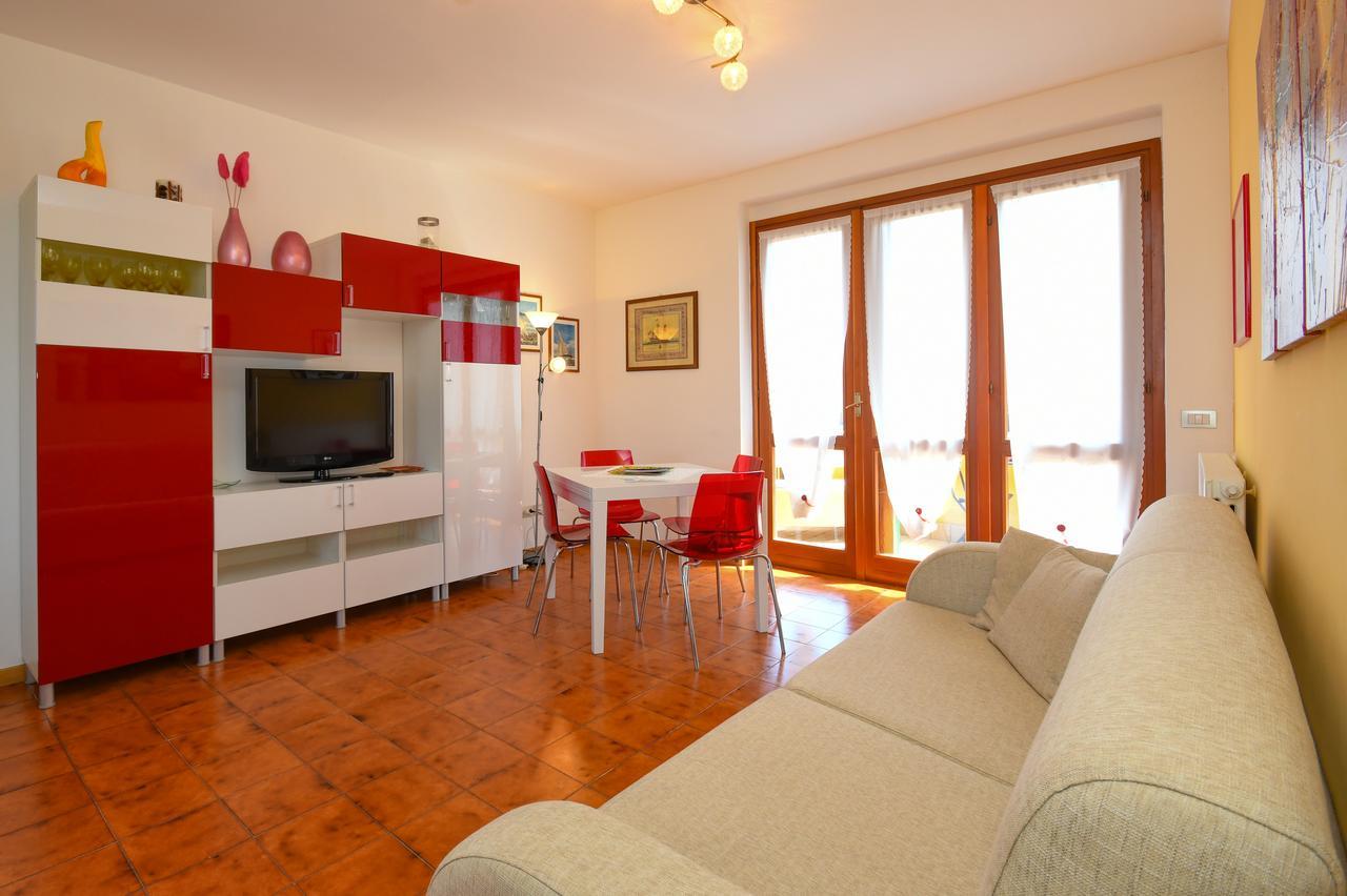 Sirmione Beach Apartment Exteriör bild